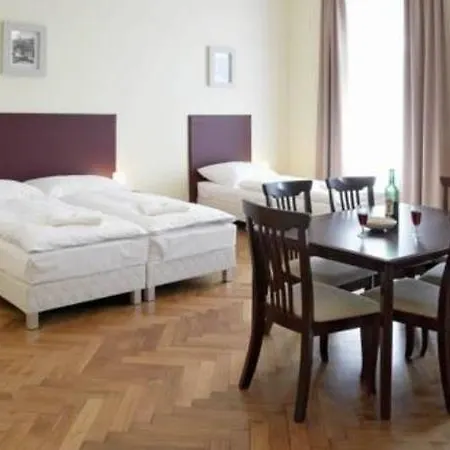 River View Apartman *